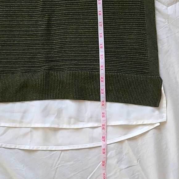 Hilary Radley Military Green V-Neck Pullover Long Sleeves Knitted Top, Size M - Picture 11 of 11